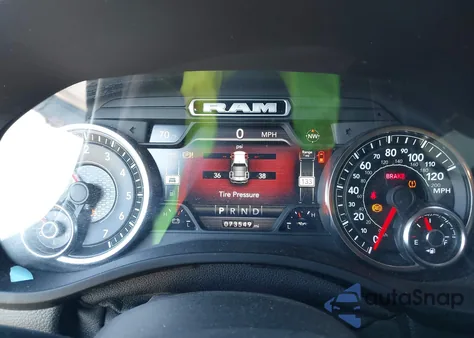 2022 Ram 1500 Big Horn из США, поврежденный, VIN 1C6RREFT7NN113800